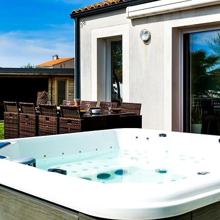 Maison Recente Proche Centre-Ville, Les Sables 8 Personnes 외부 사진